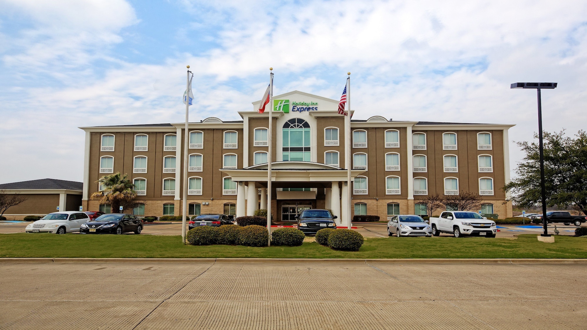 Holiday Inn Express Hotel & Suites Corsicana I-45