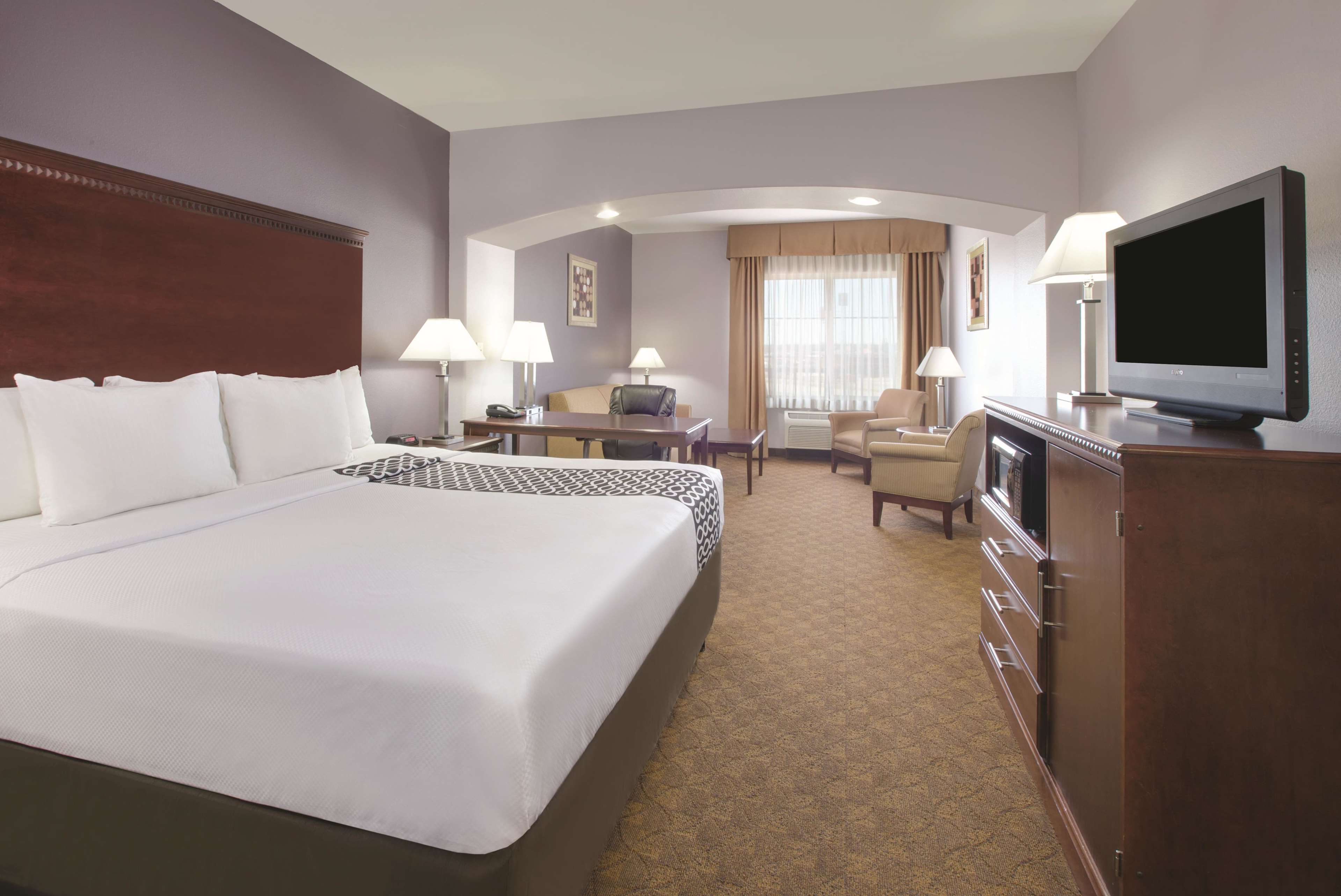 La Quinta Inn & Suites by Wyndham Corsicana