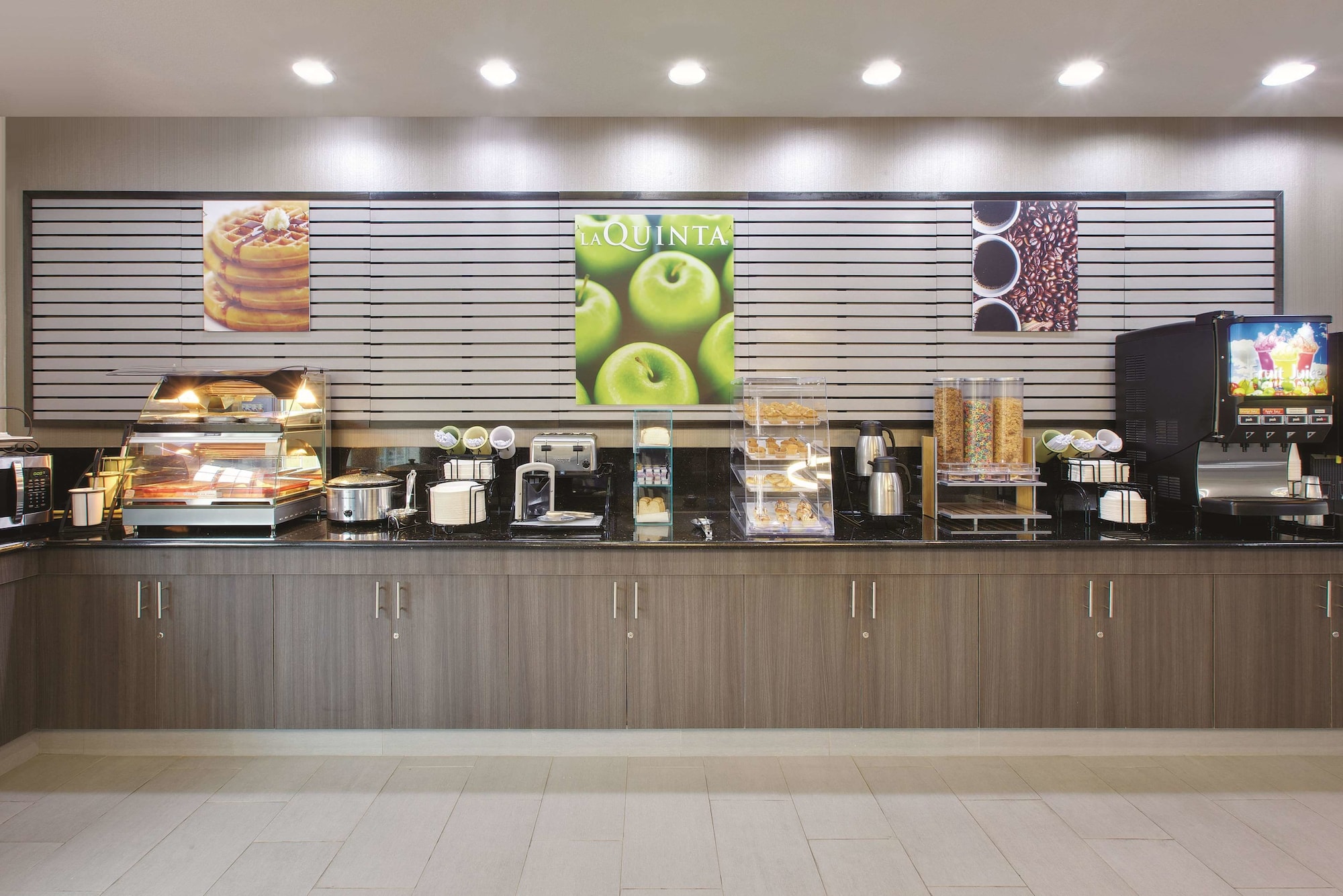 La Quinta Inn & Suites by Wyndham Corsicana