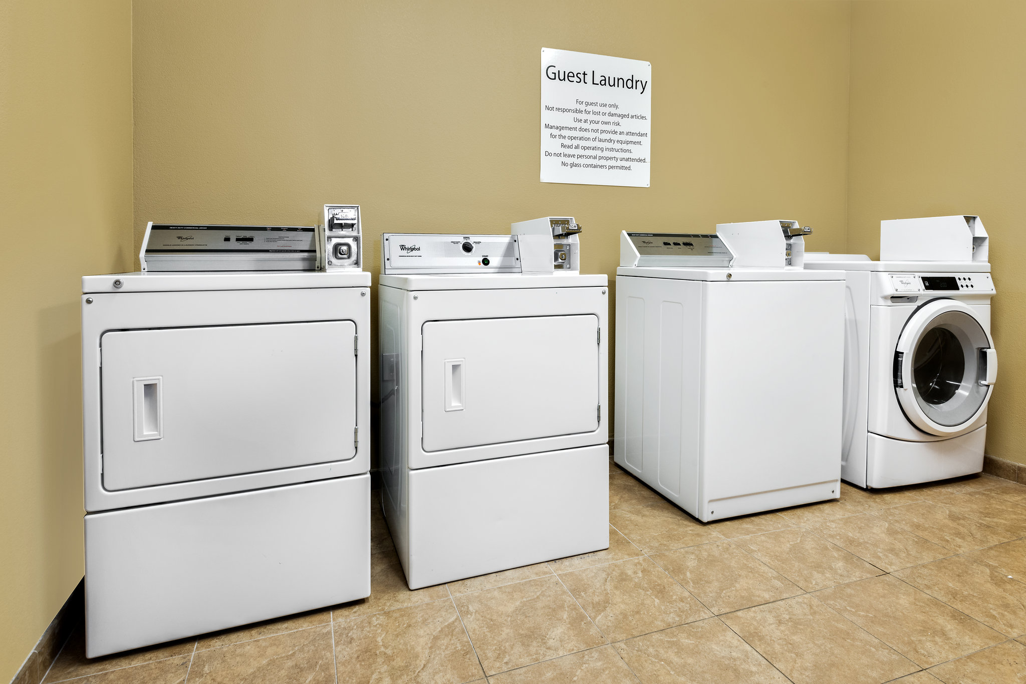 Holiday Inn Express Hotel & Suites Cotulla