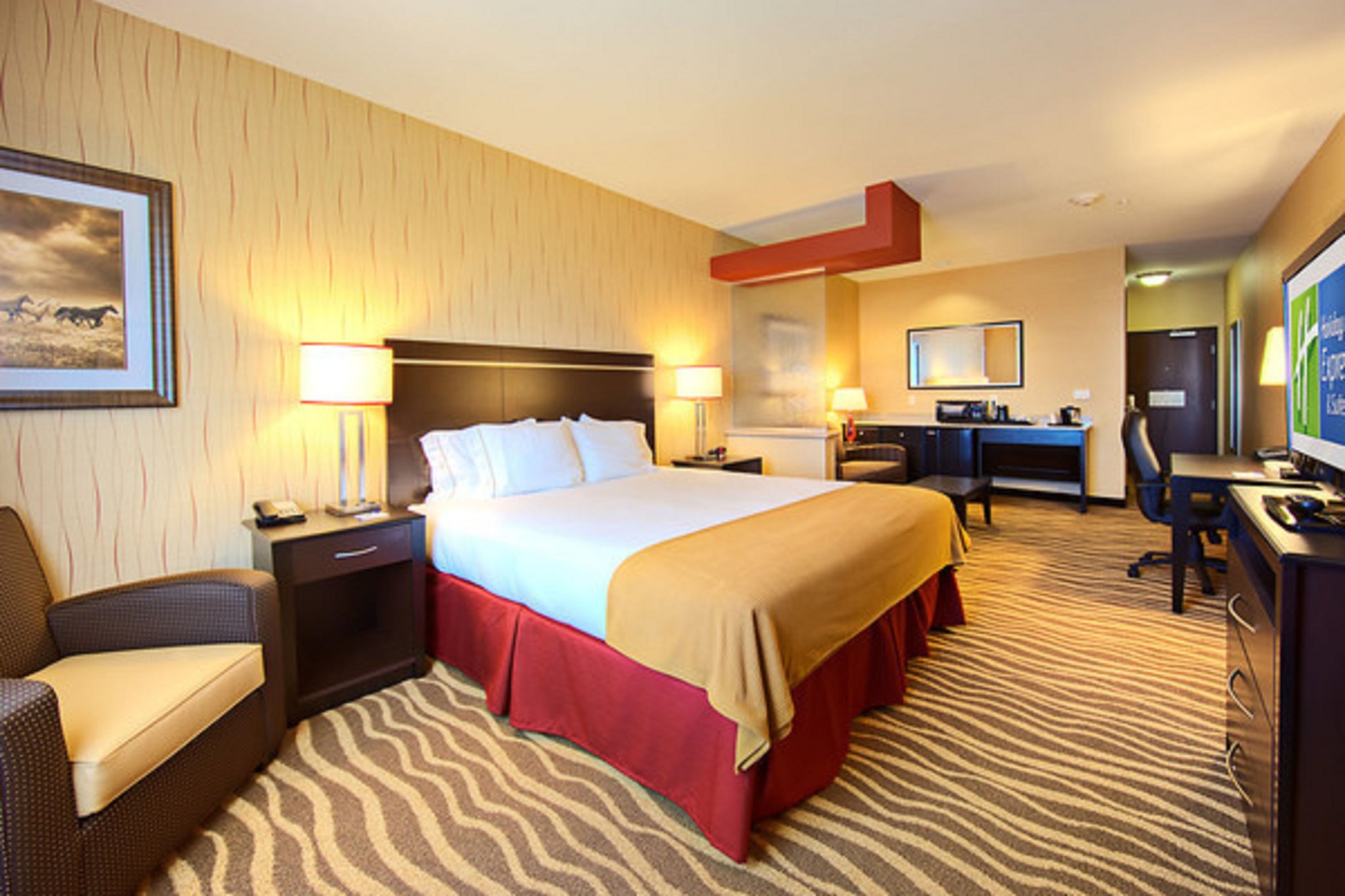 Holiday Inn Express Hotel & Suites Cotulla