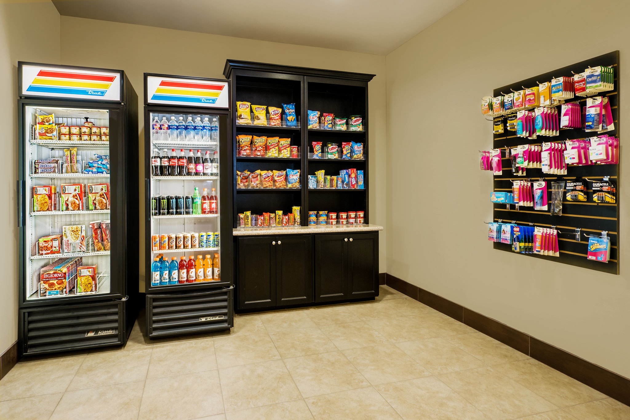Holiday Inn Express Hotel & Suites Cotulla