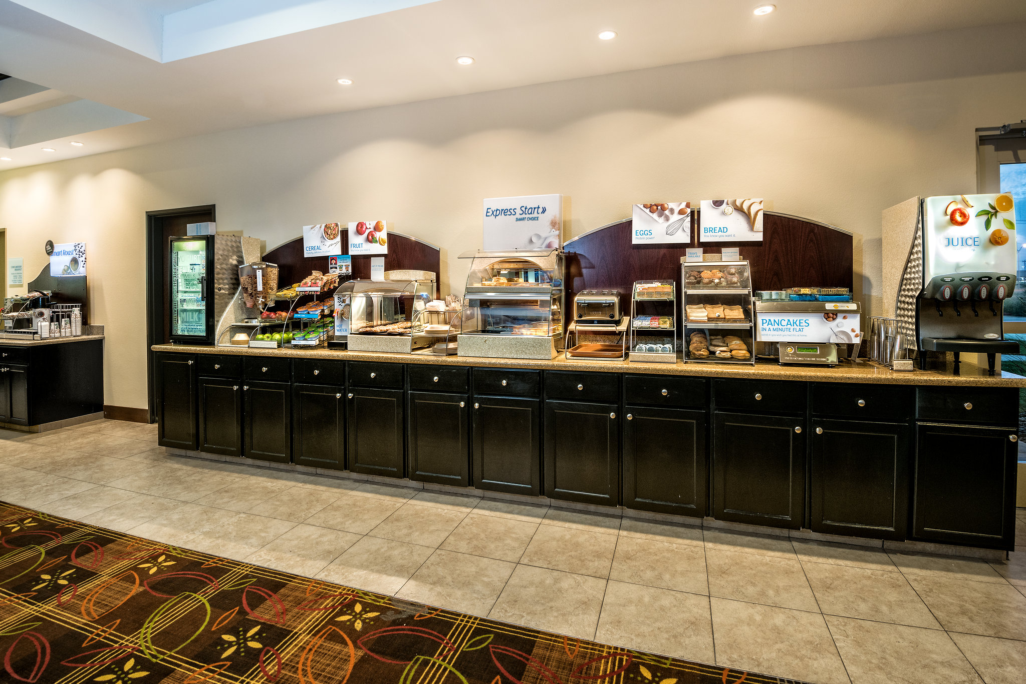 Holiday Inn Express Hotel & Suites Cotulla