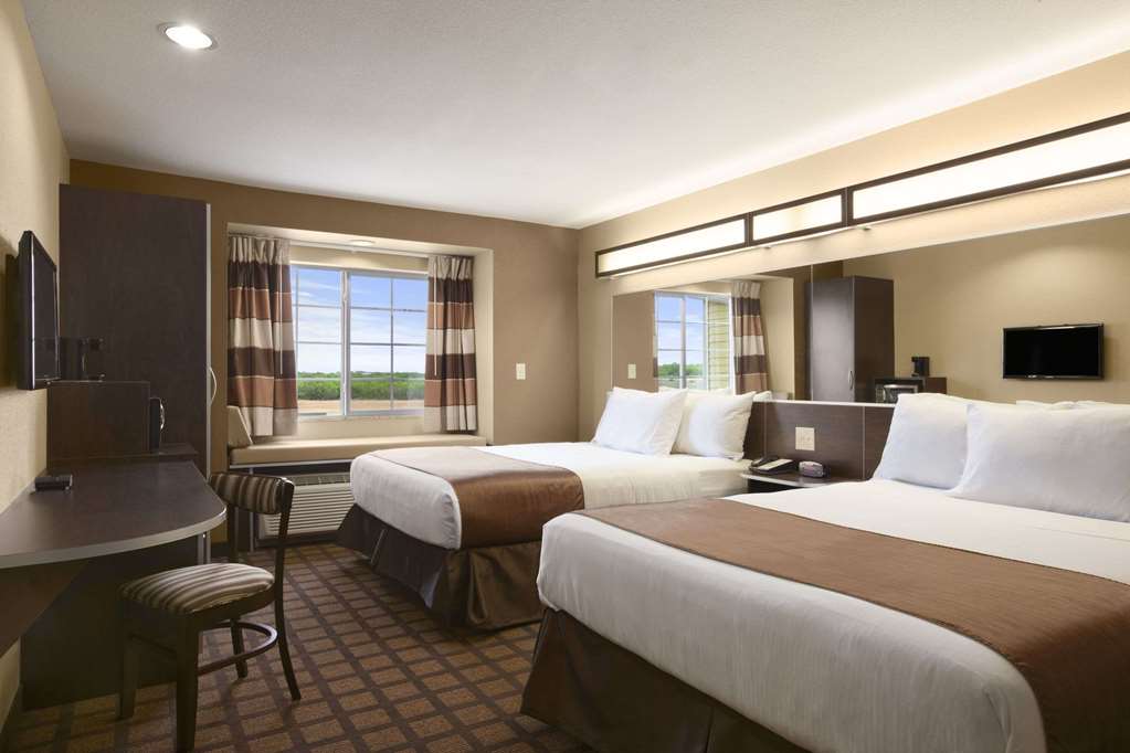 Microtel Inn & Suites by Wyndham Cotulla
