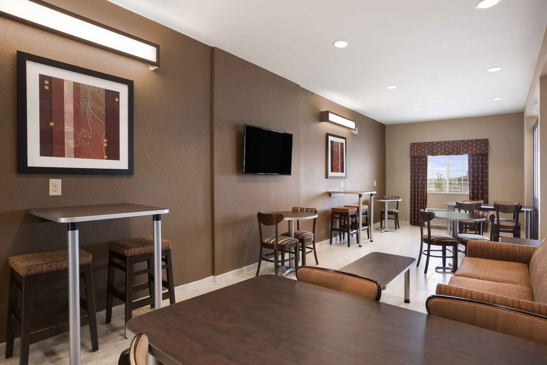 Microtel Inn & Suites by Wyndham Cotulla