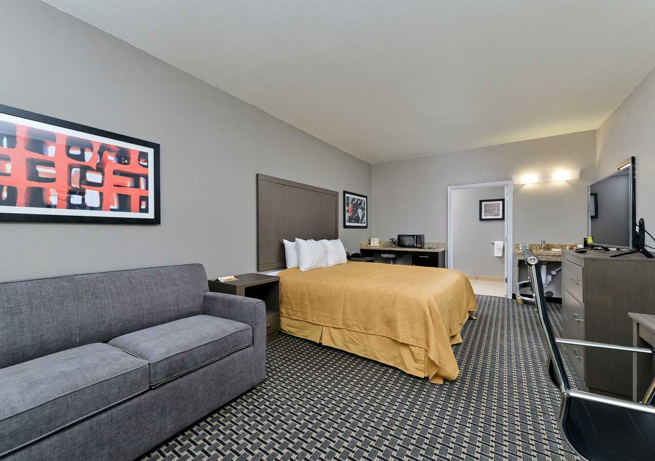 Scottish Inns and Suites Cotulla, TX