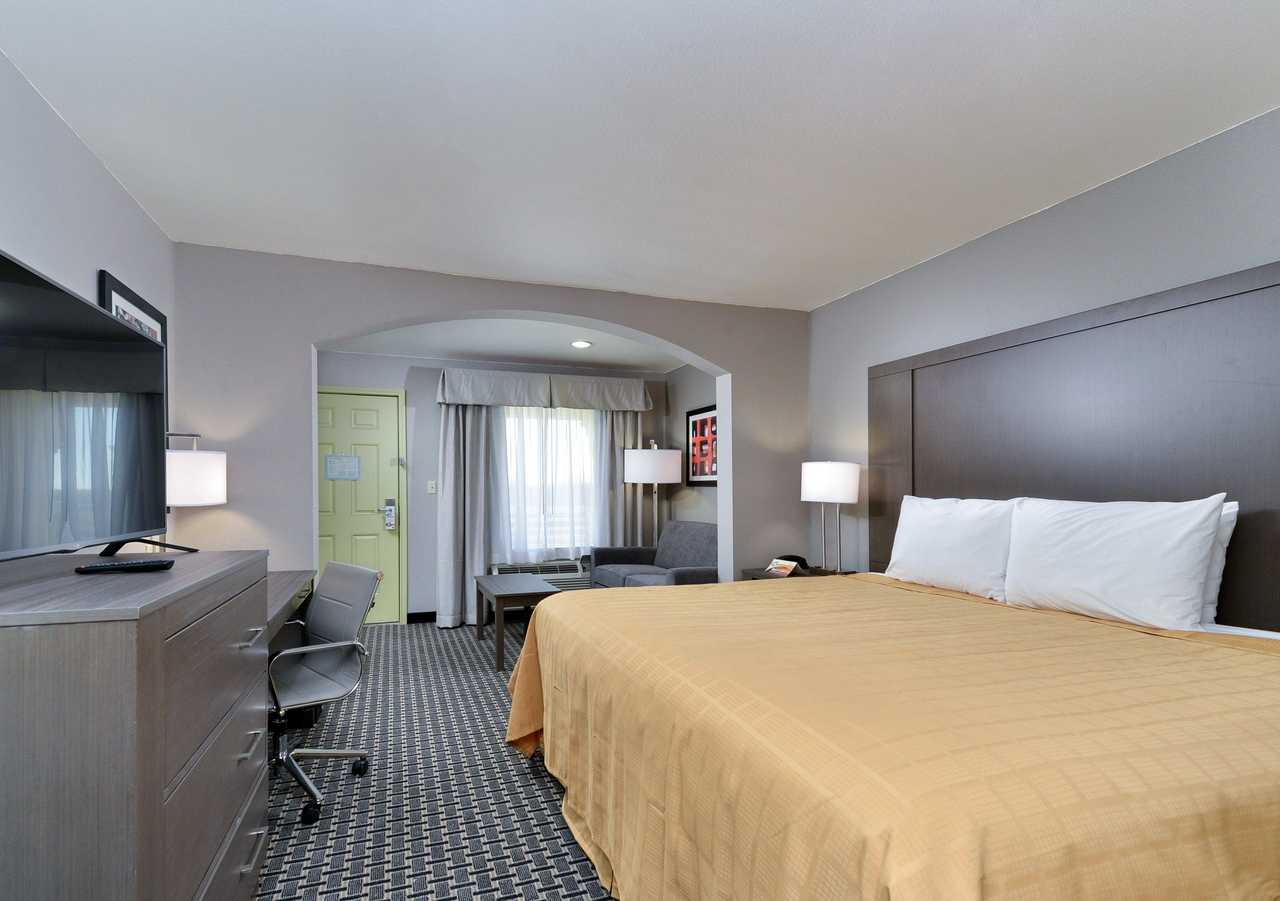 Scottish Inns and Suites Cotulla, TX