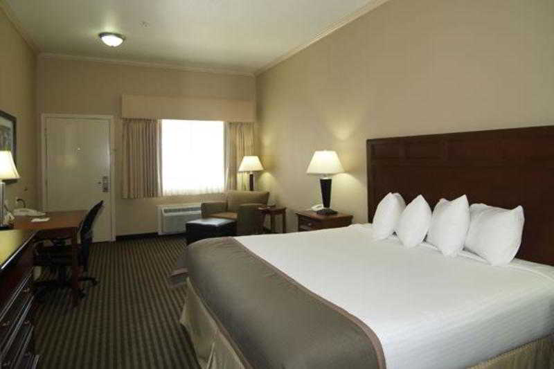 Whitten Inn Cotulla