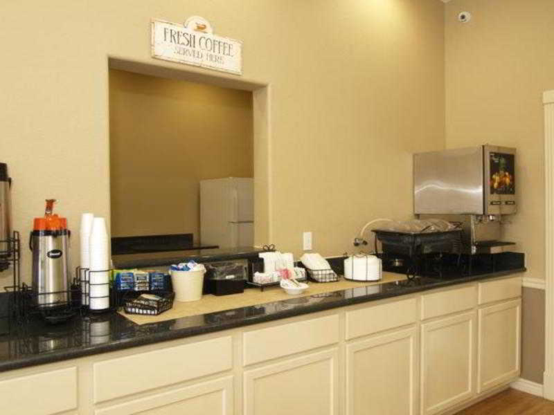 Whitten Inn Cotulla