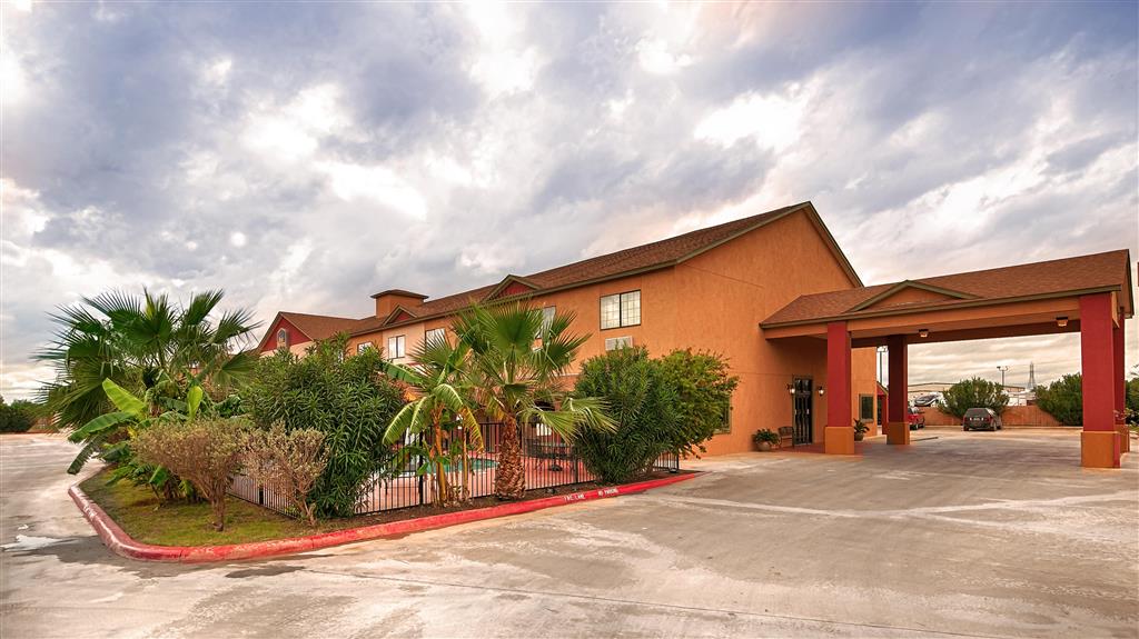 Whitten Inn Cotulla