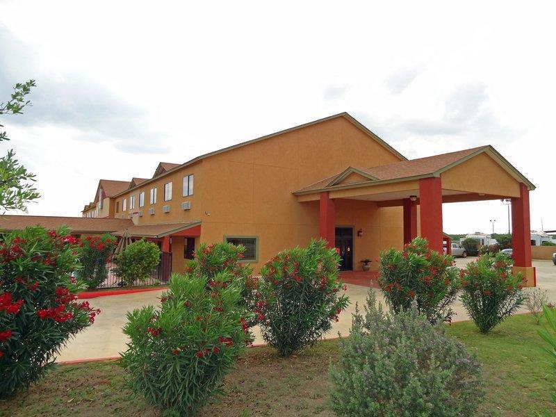 Whitten Inn Cotulla