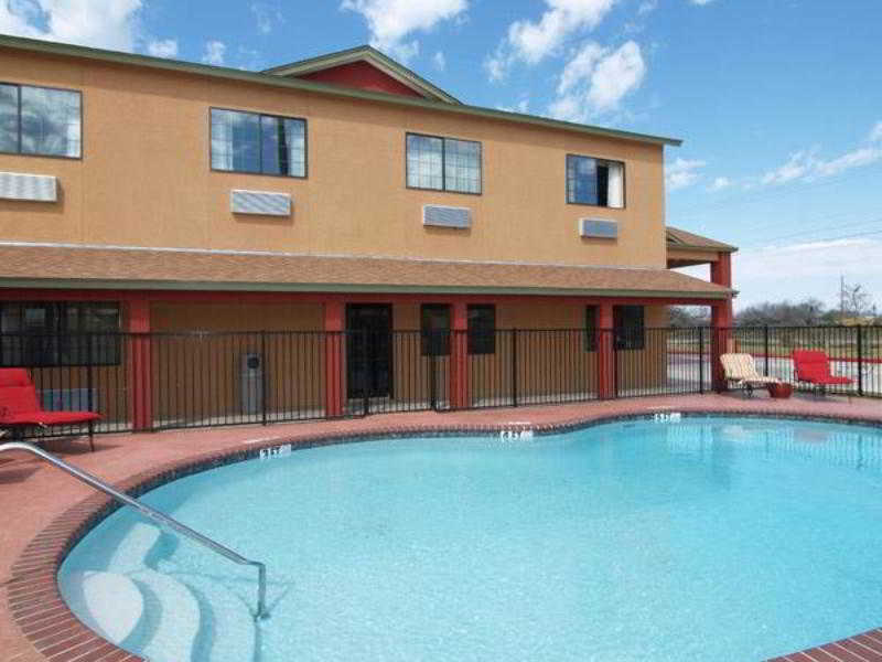 Whitten Inn Cotulla