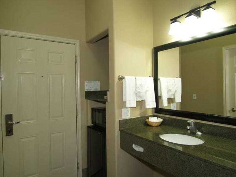 Whitten Inn Cotulla
