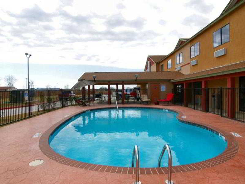 Whitten Inn Cotulla