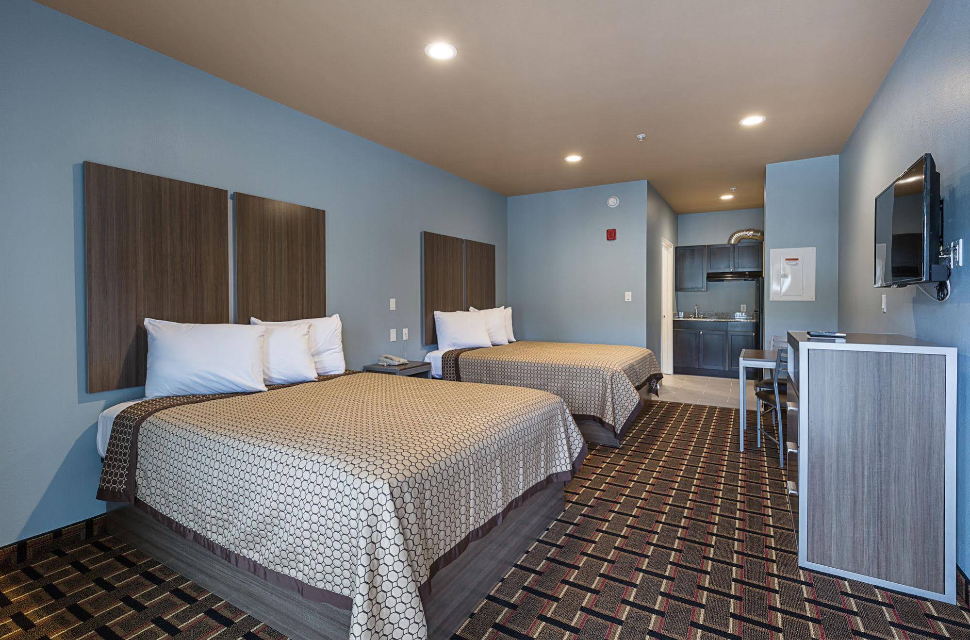 Scottish Inns and Suites Crosby