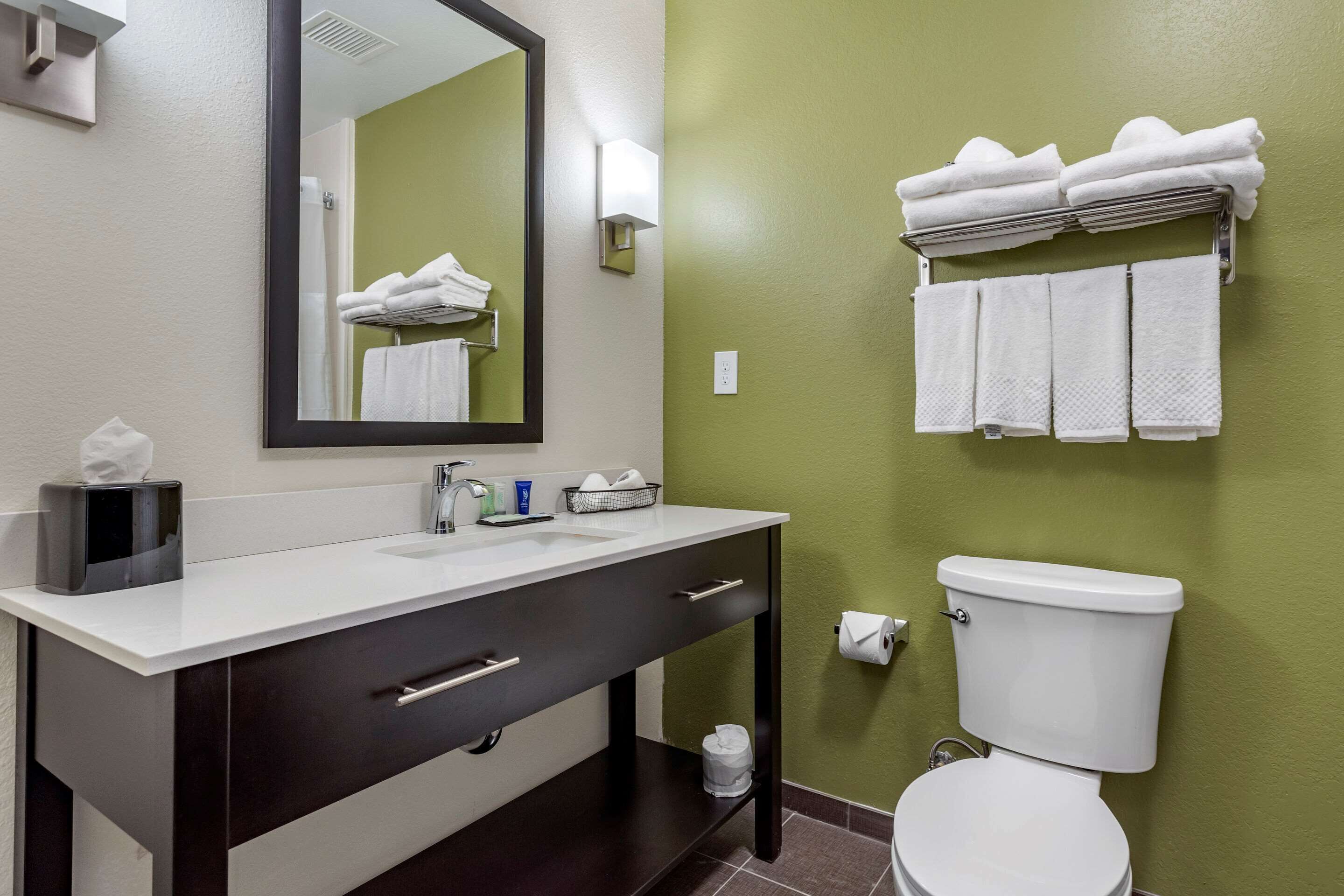 Sleep Inn & Suites