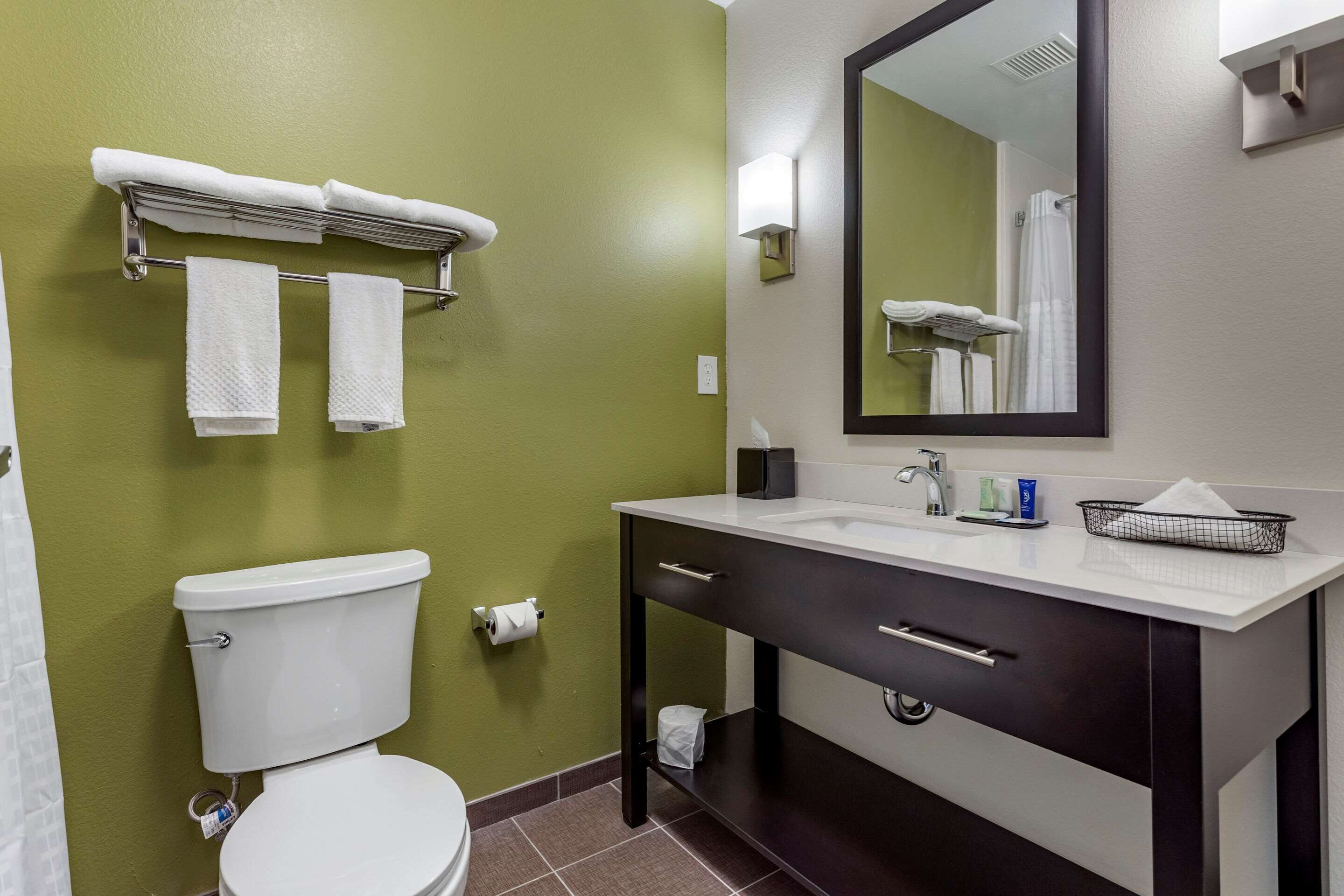 Sleep Inn & Suites