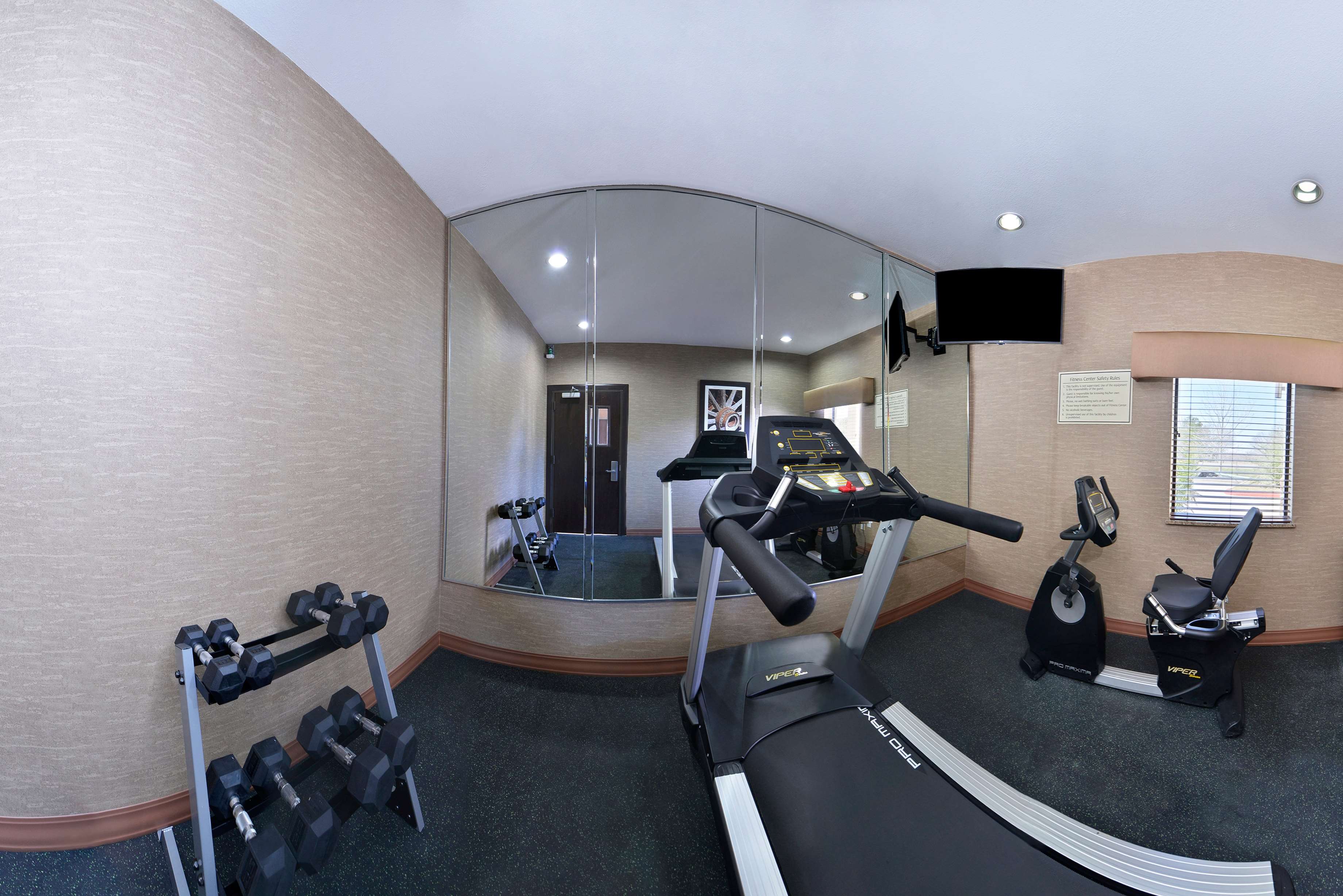 Americas Best Value Inn & Suites