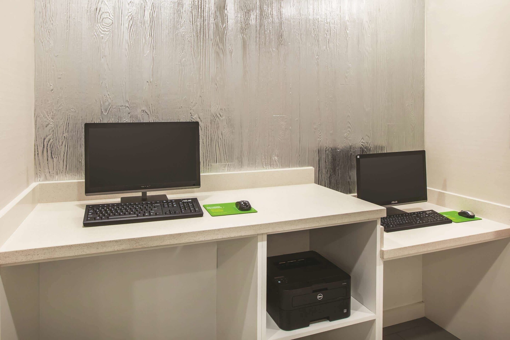 La Quinta Inn & Suites by Wyndham Houston Cypress