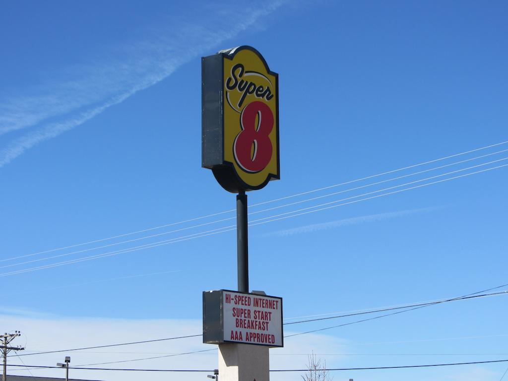 Super 8 by Wyndham Dalhart