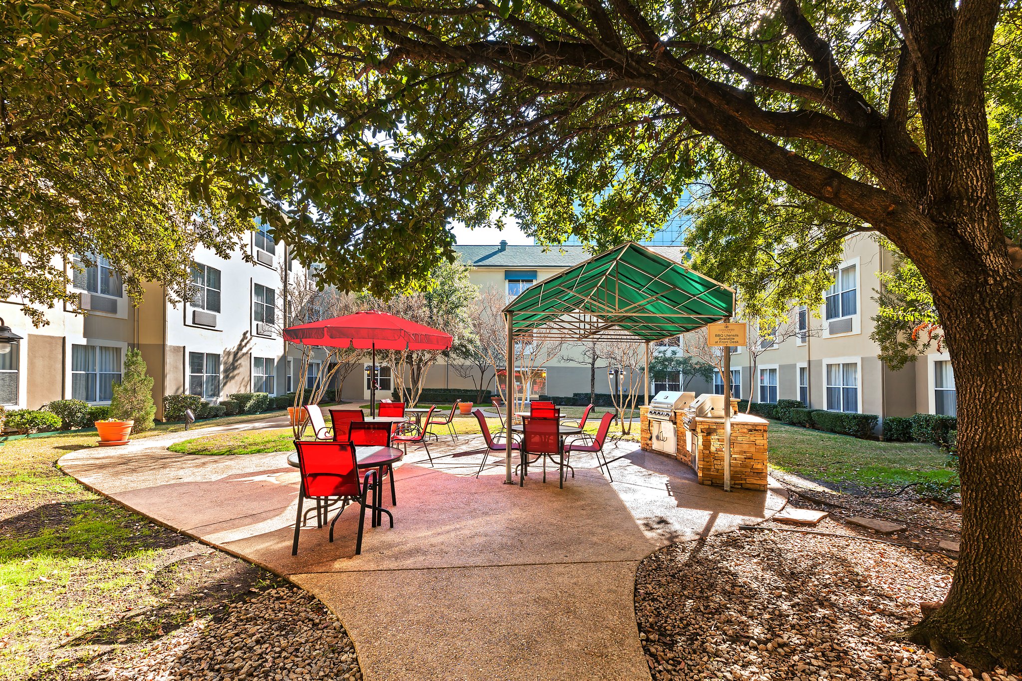 Candlewood Suites Dallas Market Center-Love Field