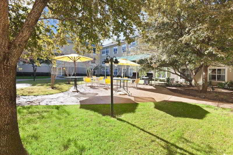 Candlewood Suites Dallas Market Center-Love Field
