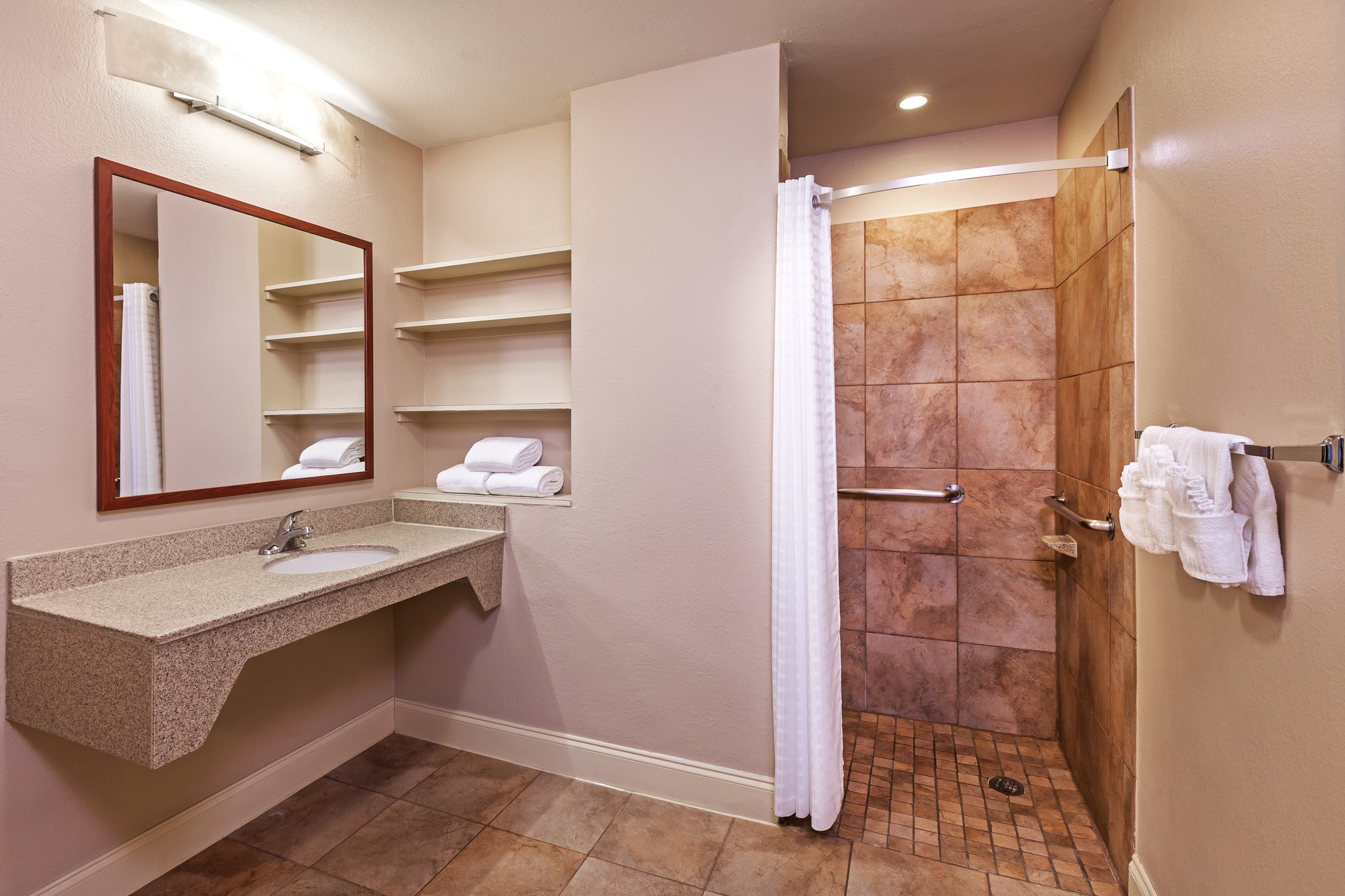 Candlewood Suites Dallas Market Center-Love Field