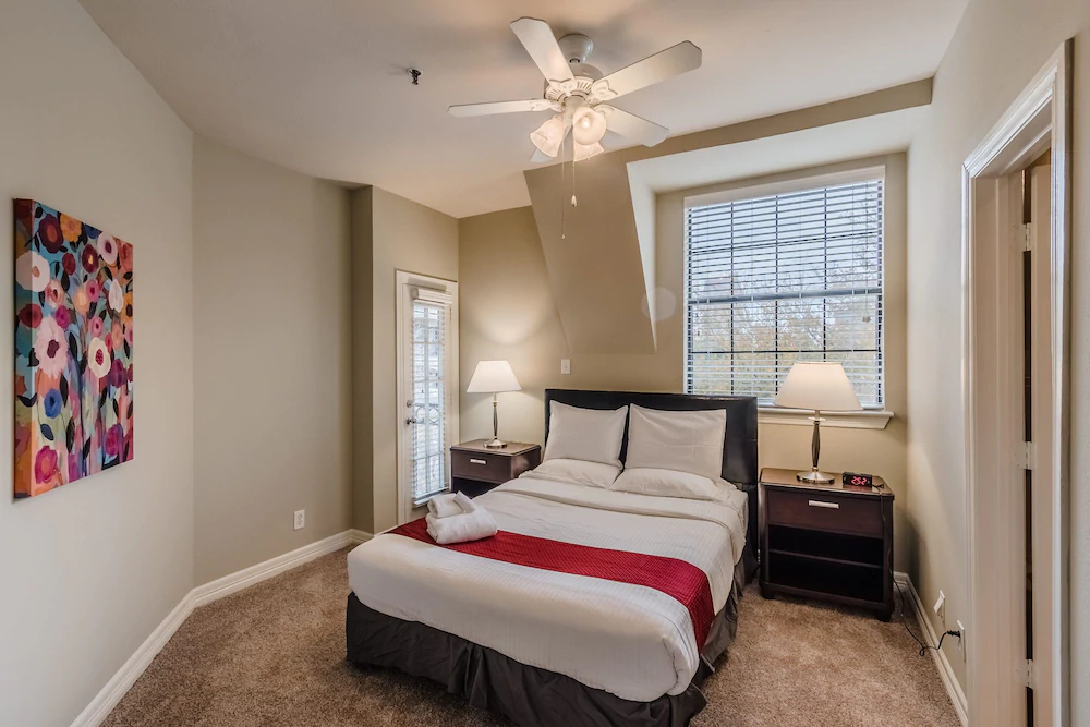 Corporate Stays-Uptown Dallas