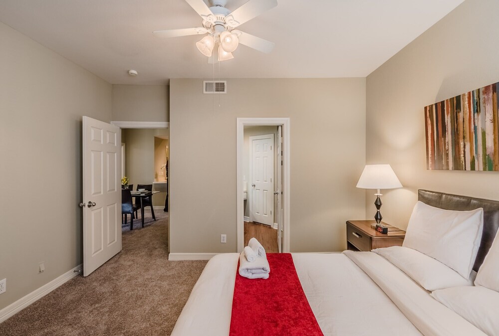 Corporate Stays-Uptown Dallas
