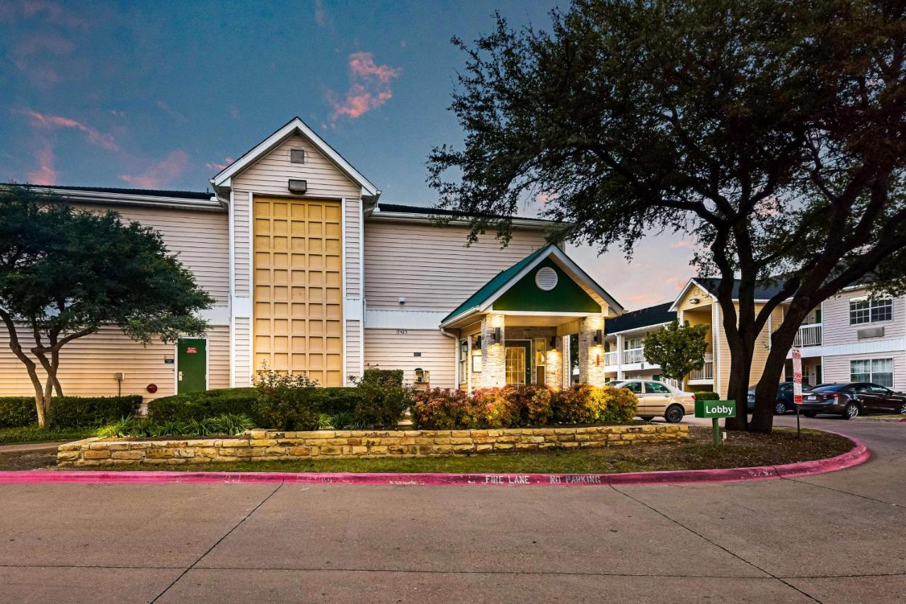 HomeTowne Studios Dallas - North Addison/ Tollway