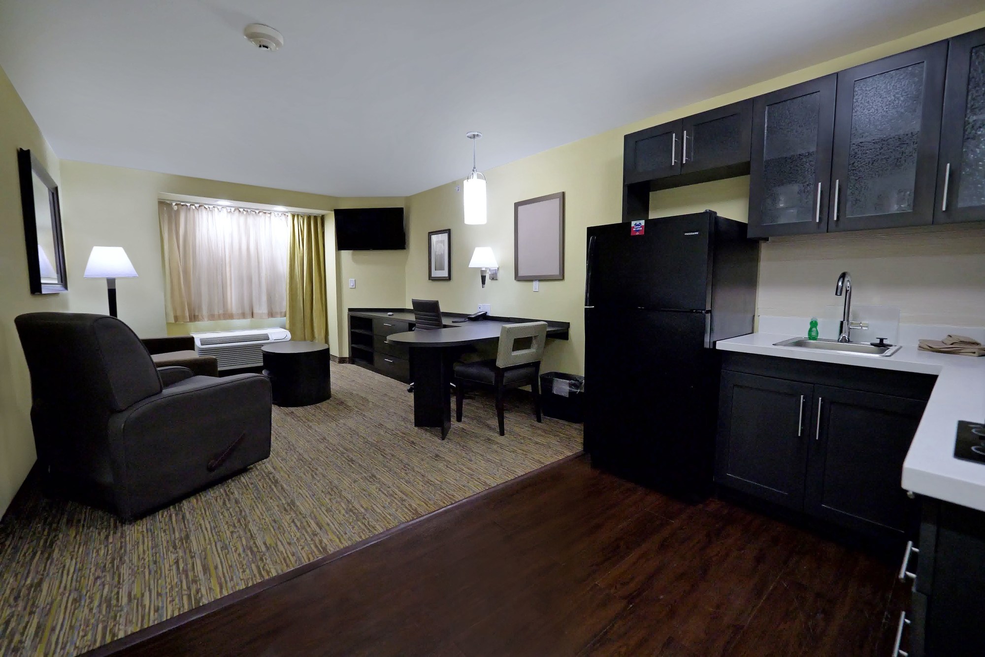 Candlewood Suites Dallas - Plano West Medical Center