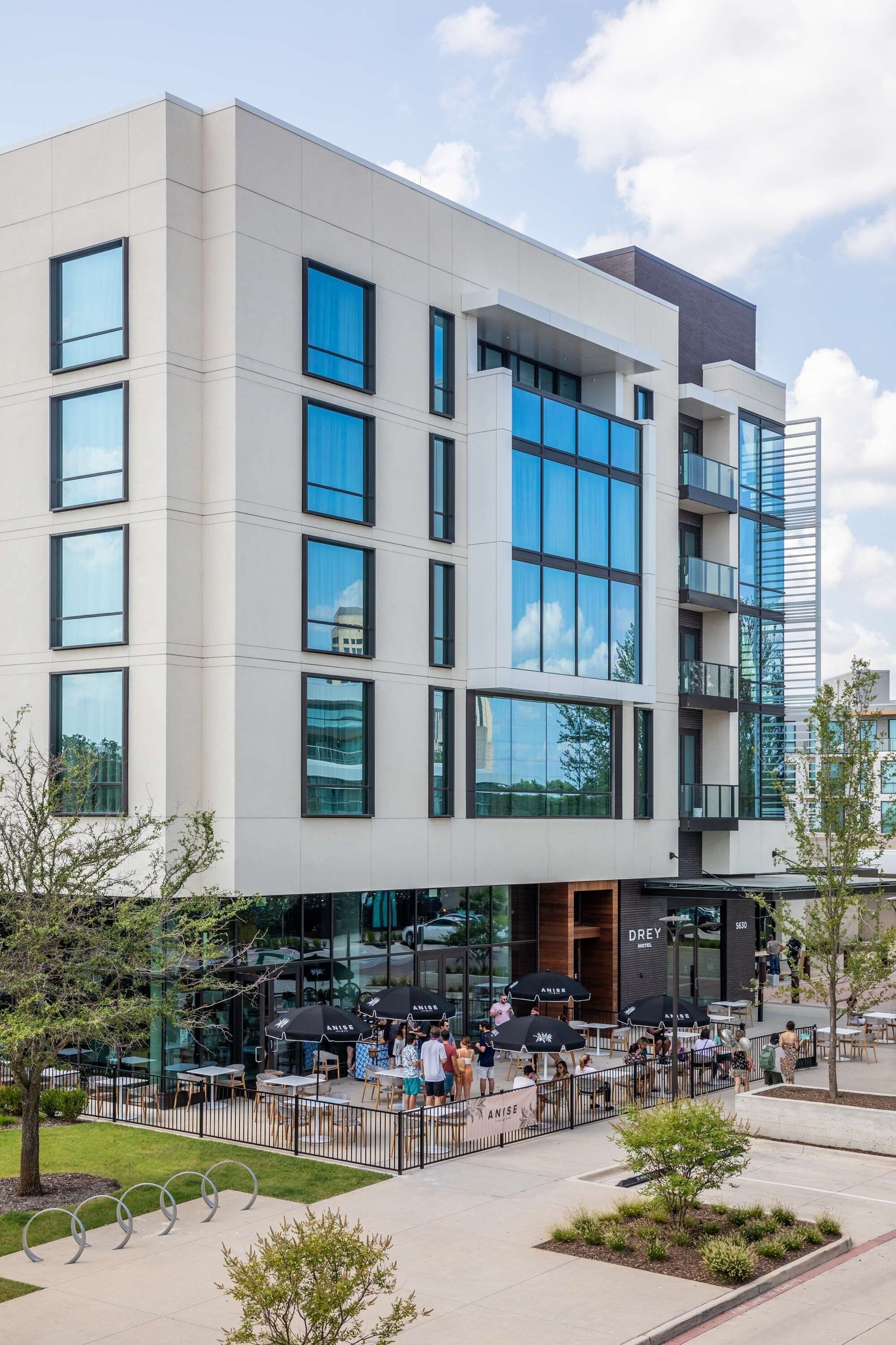 Drey Hotel