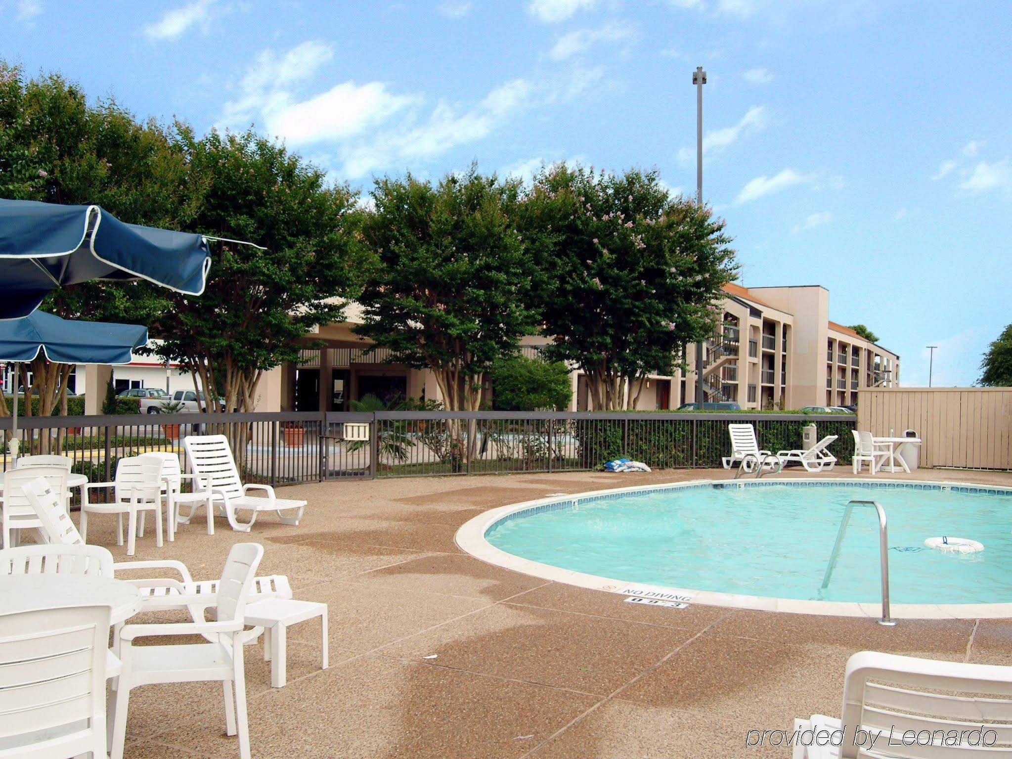 Executive Inn