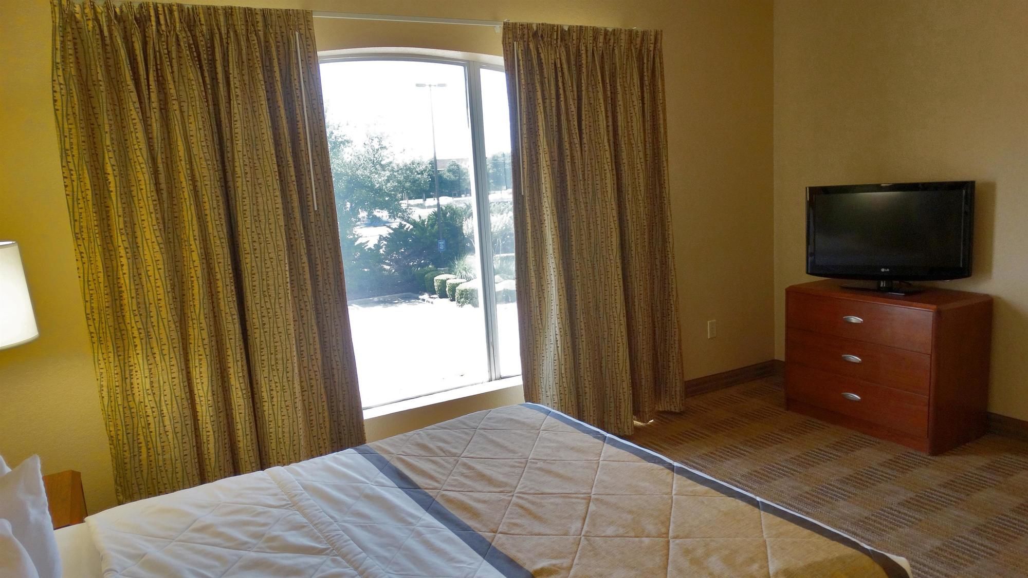 Extended Stay America Dallas Frankford Road