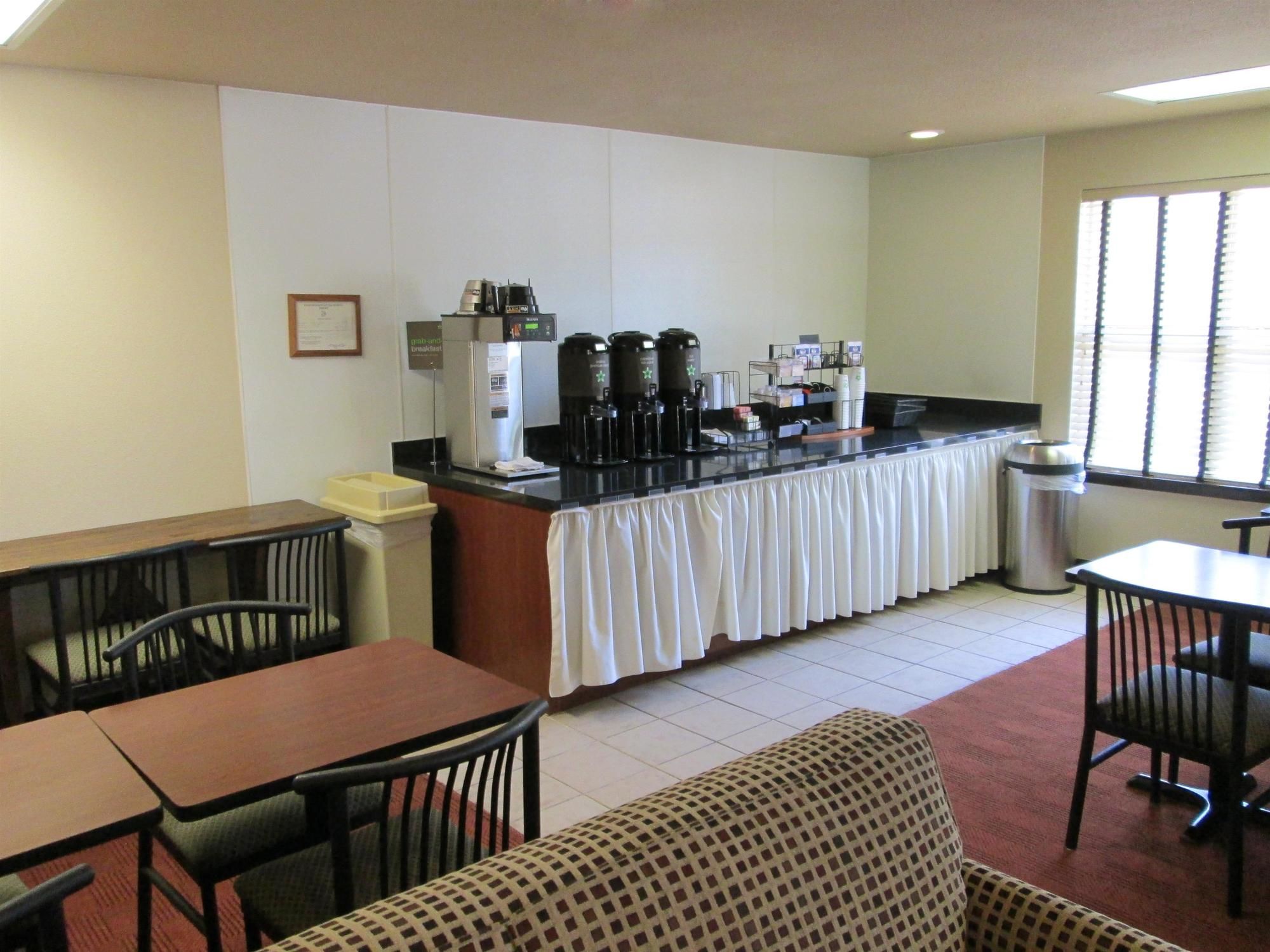 Extended Stay America Dallas Vantage Point Dr.