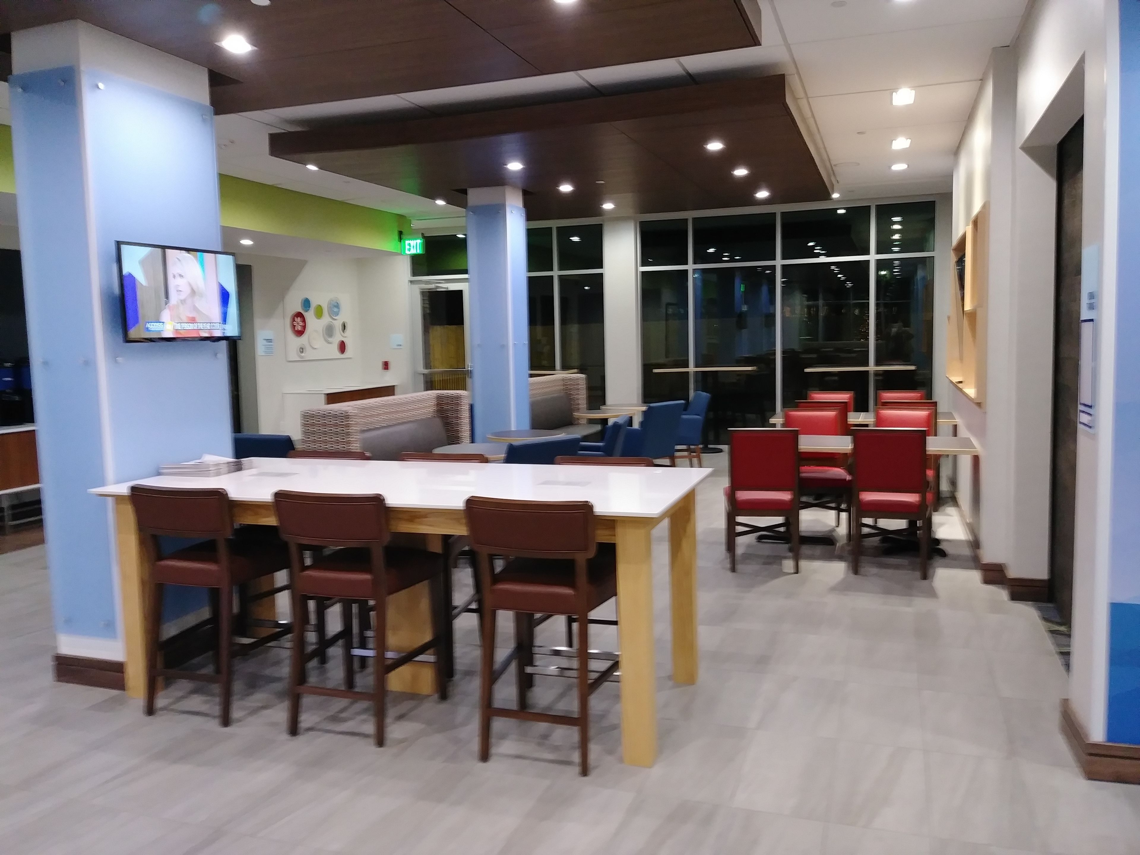 Holiday Inn Express & Suites Dallas Northeast-Arboretum