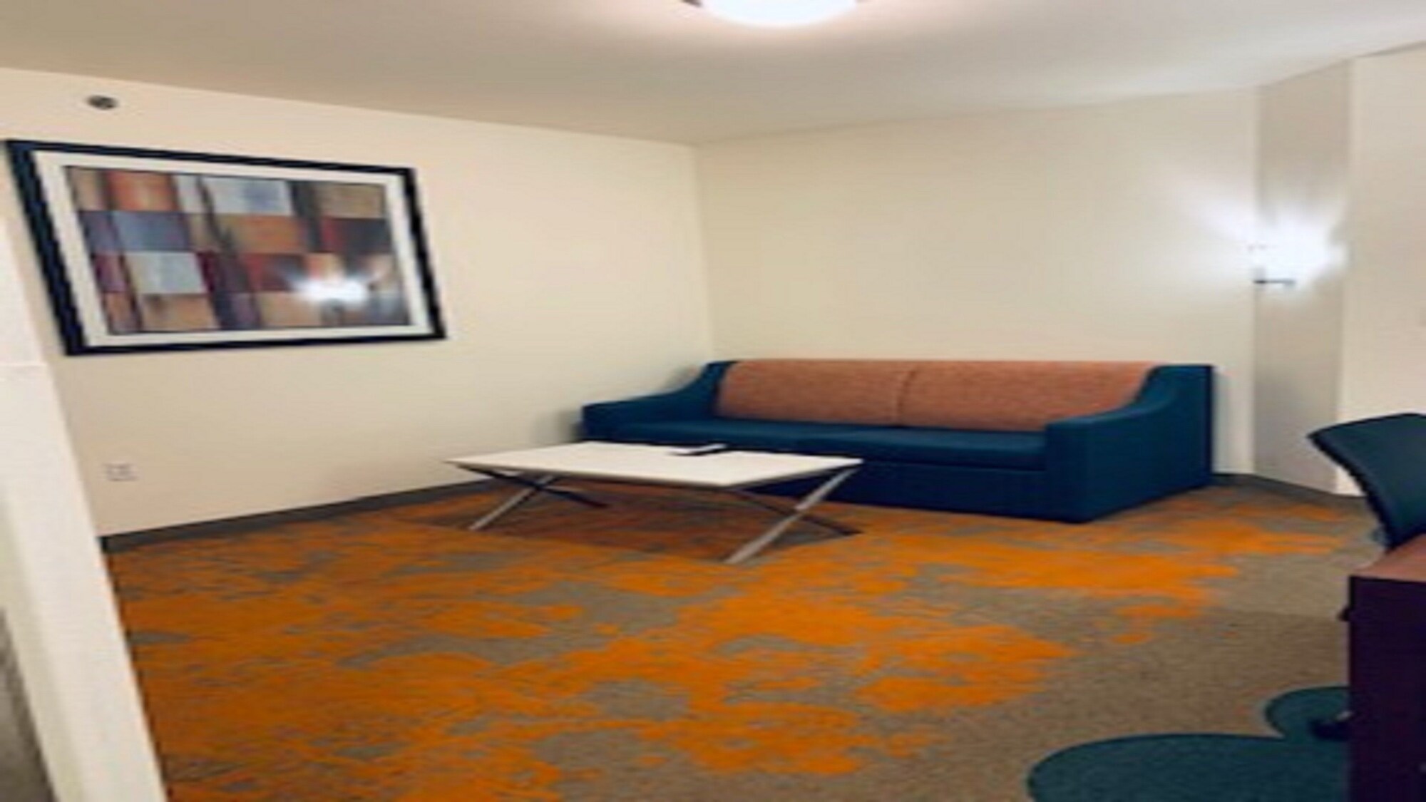 Holiday Inn Express & Suites Dallas Park Central Northeast