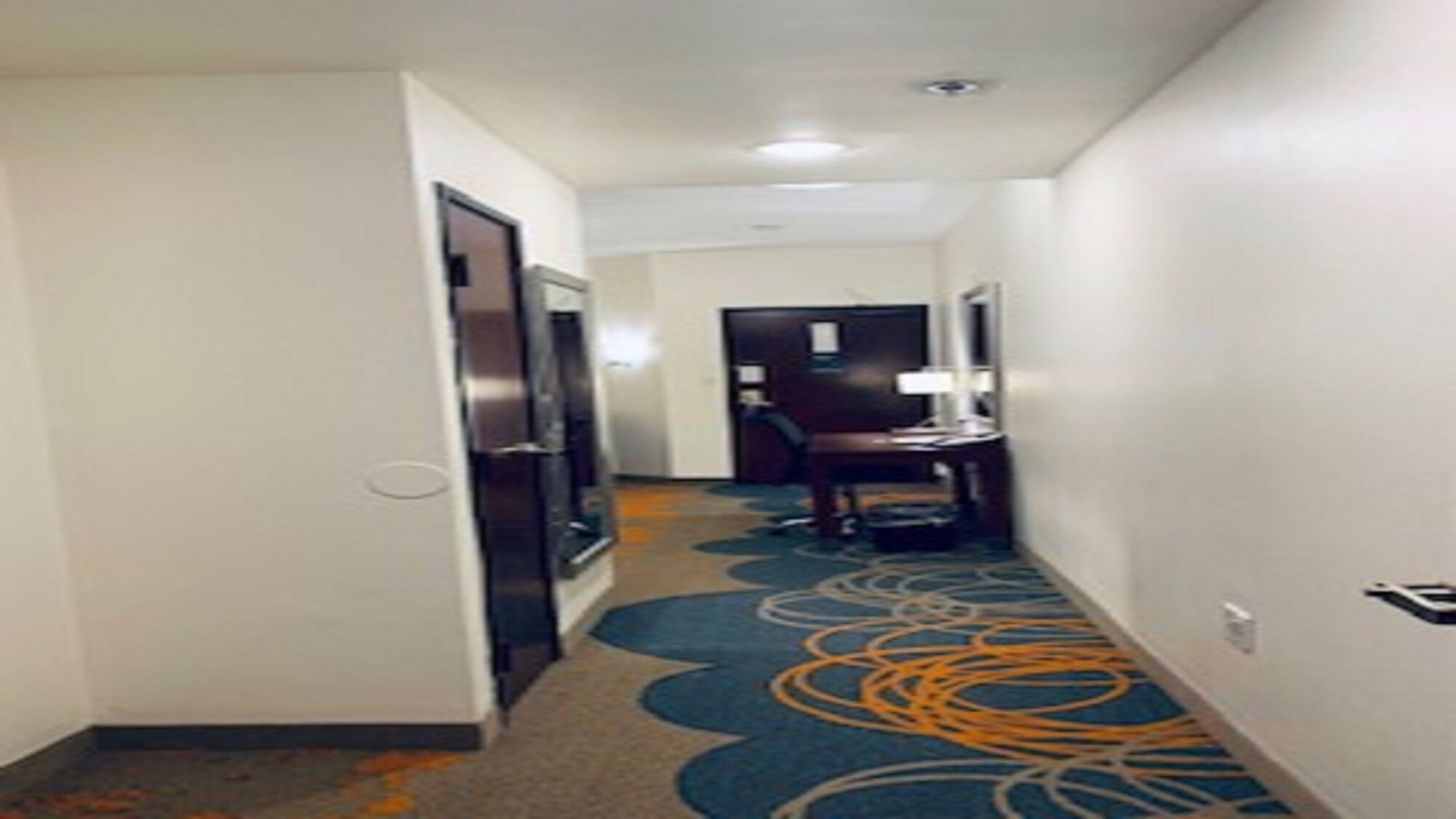 Holiday Inn Express & Suites Dallas Park Central Northeast