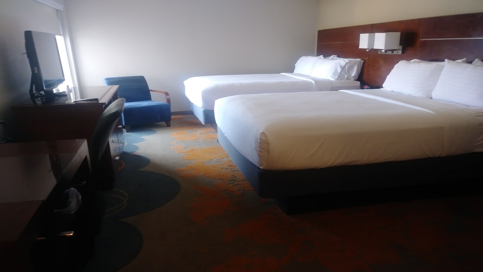 Holiday Inn Express & Suites Dallas Park Central Northeast