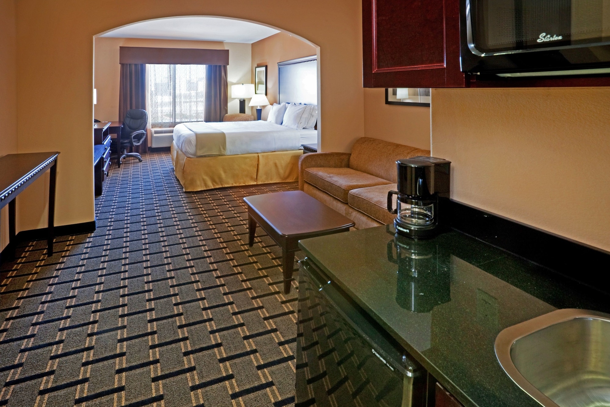 Comfort Inn & Suites Dallas Medical-Market Center