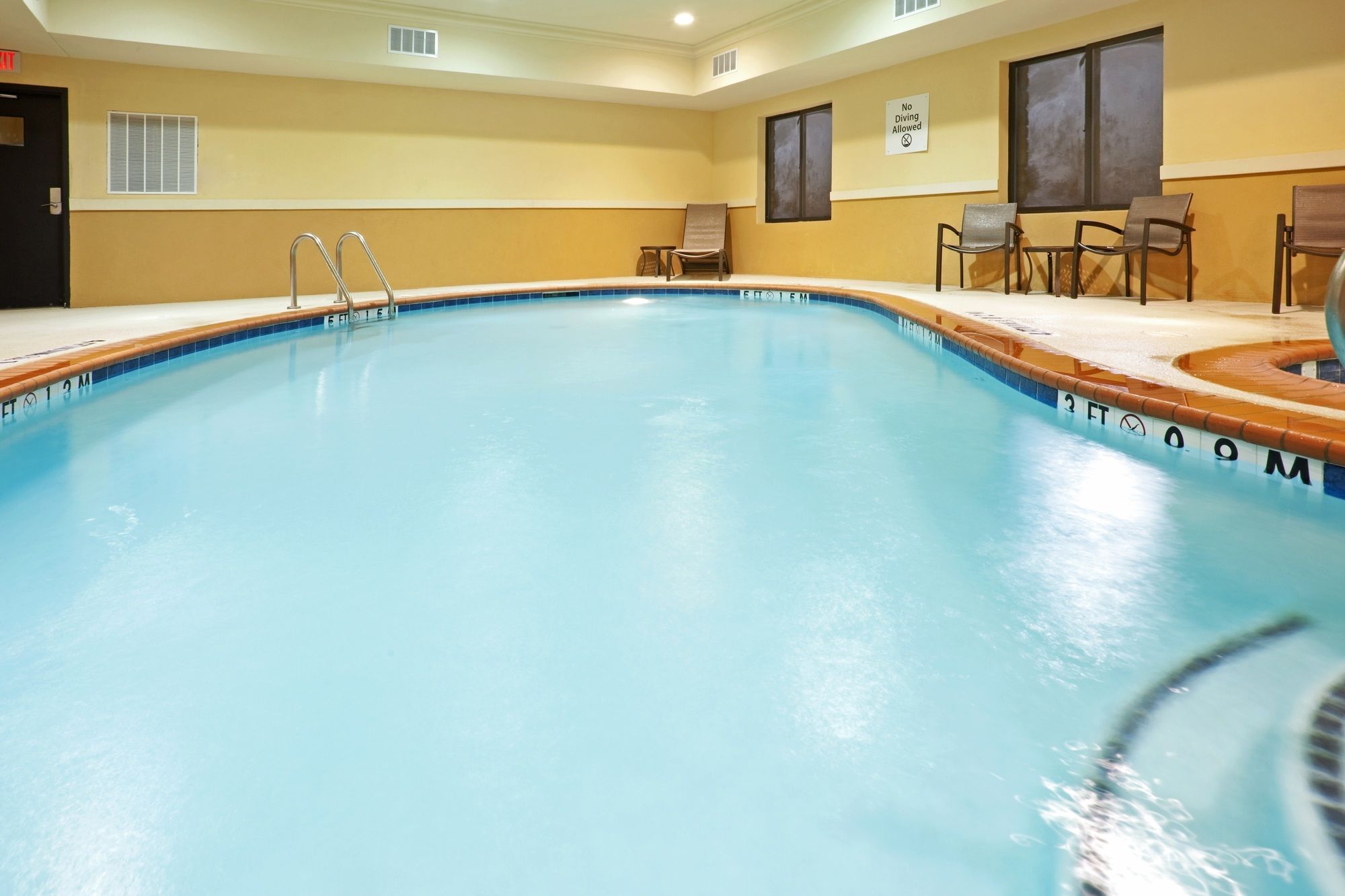 Comfort Inn & Suites Dallas Medical-Market Center