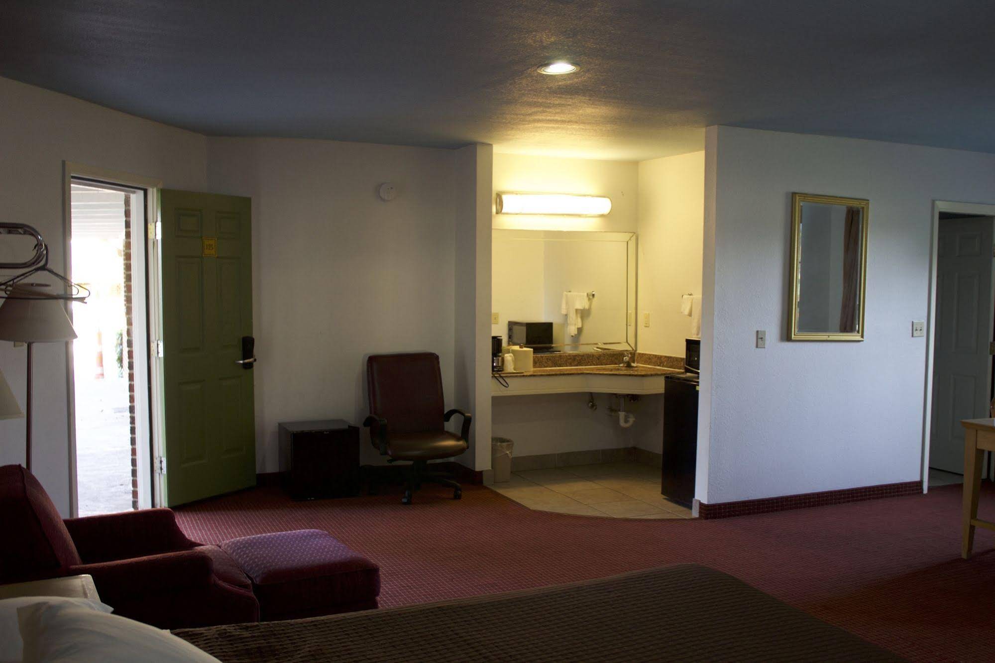 Inn of the Dove