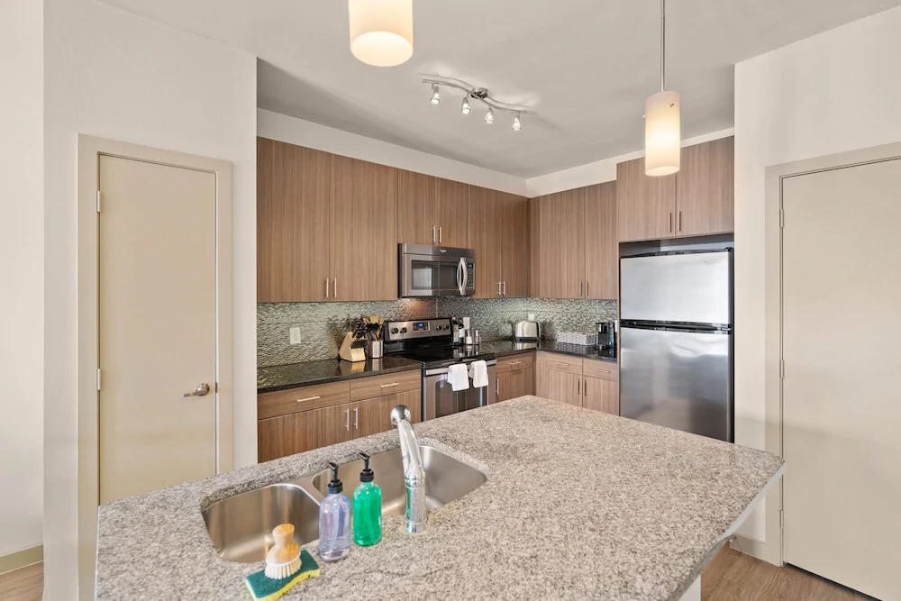 Kasa Dallas Medical District Apartments