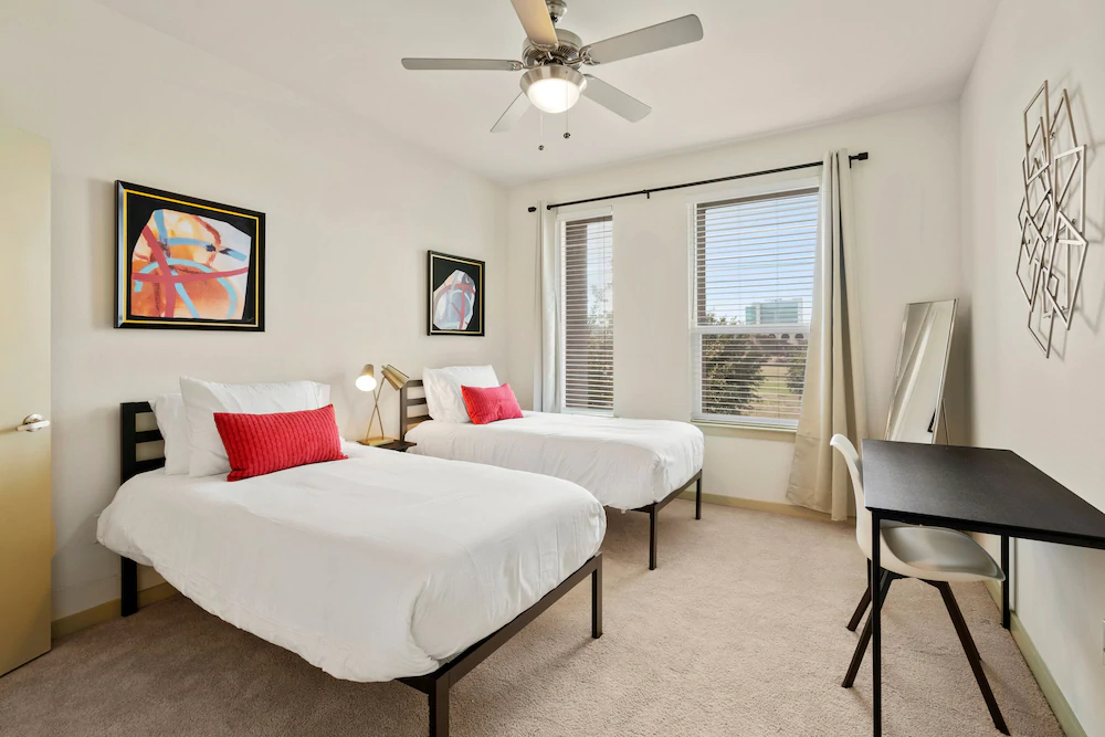 Kasa Dallas Medical District Apartments