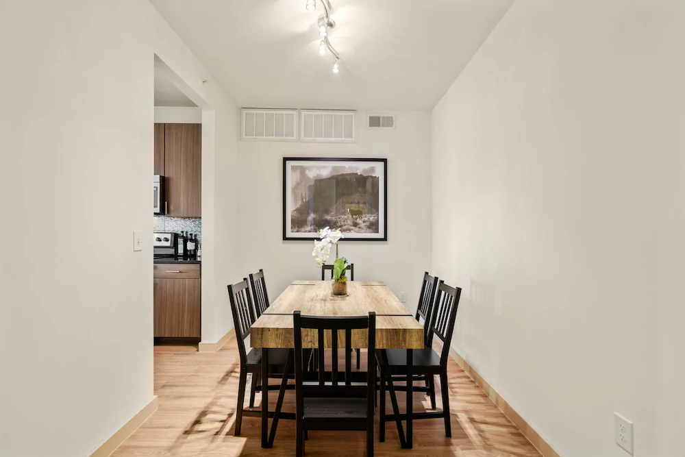 Kasa Dallas Medical District Apartments