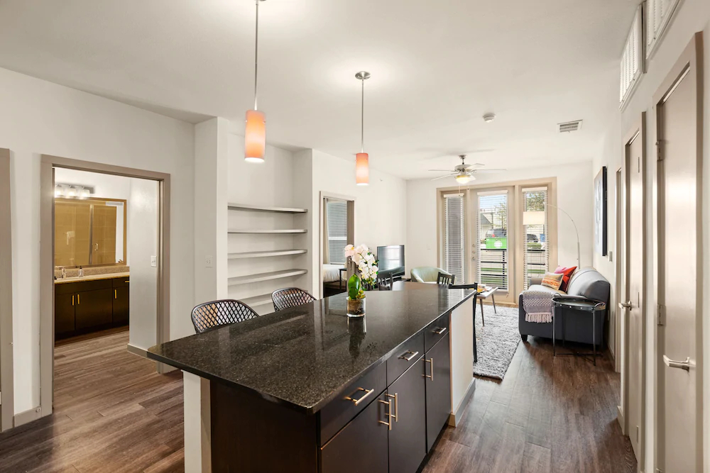 Kasa Dallas Medical District Apartments