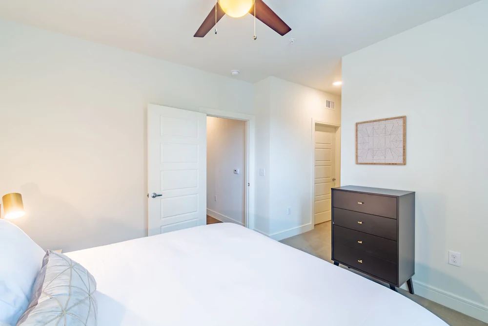 Kasa Dallas North Apartments