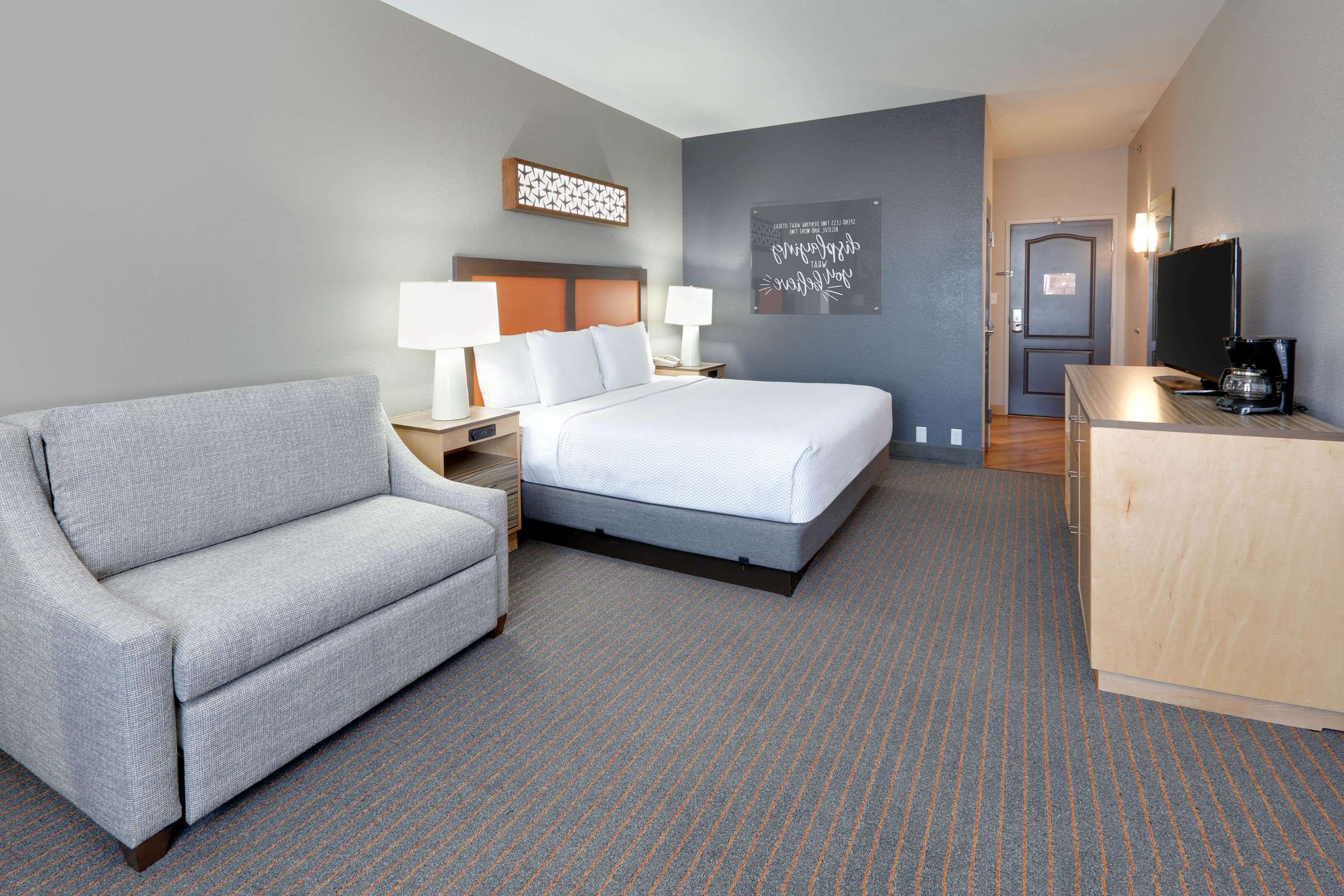 La Quinta Inn & Suites Dallas Love Field
