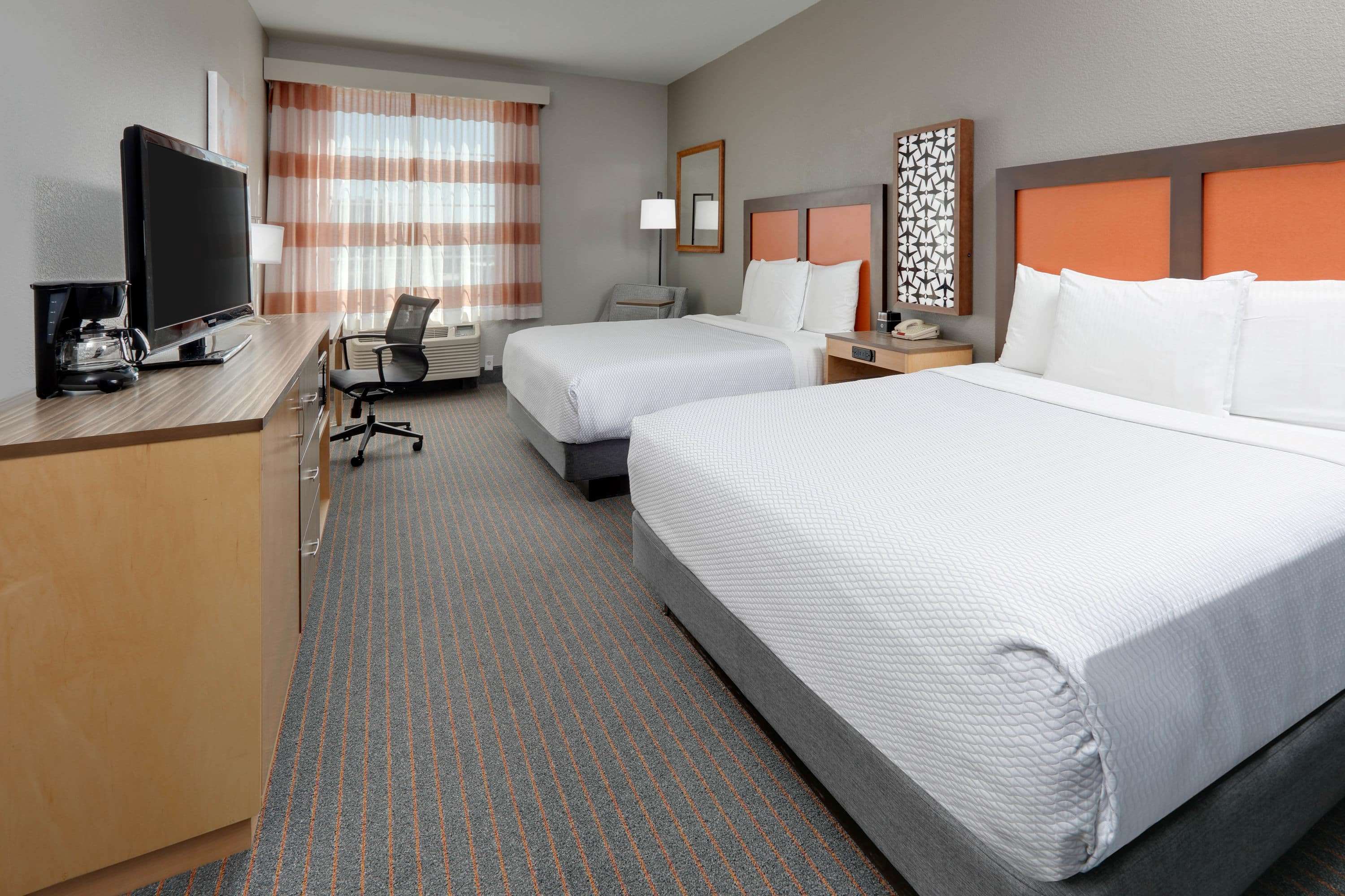 La Quinta Inn & Suites Dallas Love Field