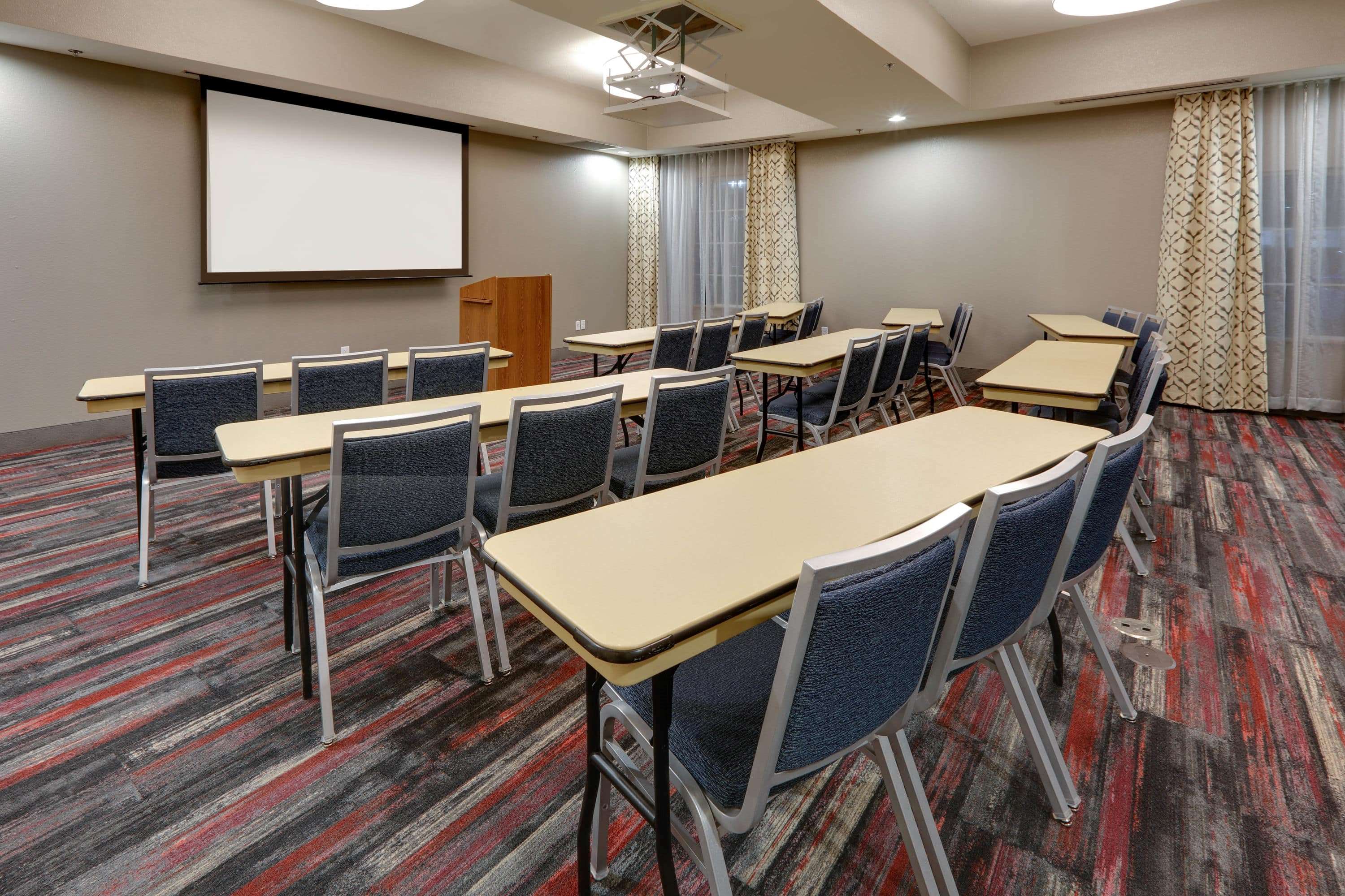 La Quinta Inn & Suites Dallas Love Field